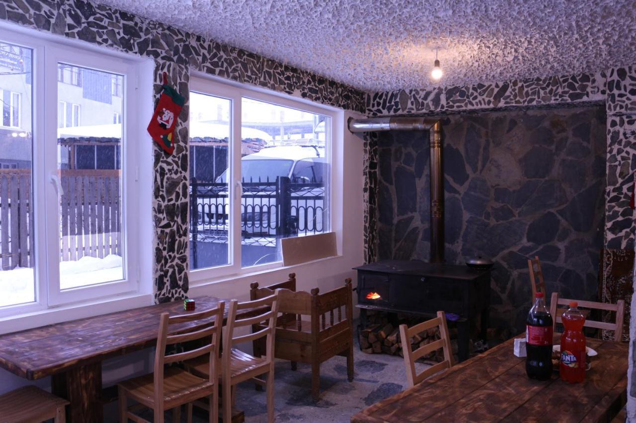 Inga Jafaridze Guesthouse Pele Mestia Buitenkant foto