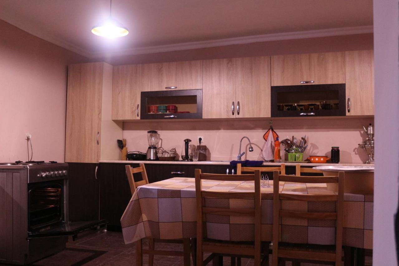 Inga Jafaridze Guesthouse Pele Mestia Buitenkant foto